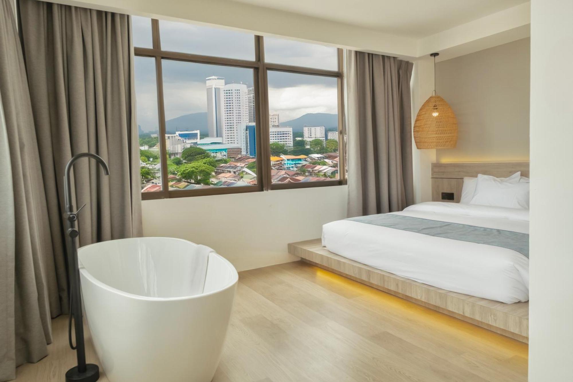 Theatre Hotel Kuching Exterior foto